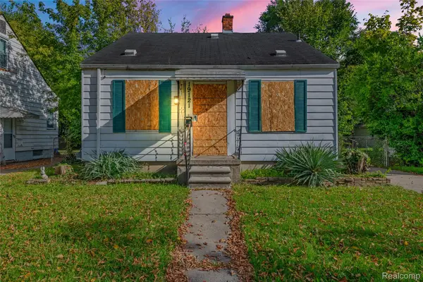 19121 McCormick ST, Detroit, MI 48224