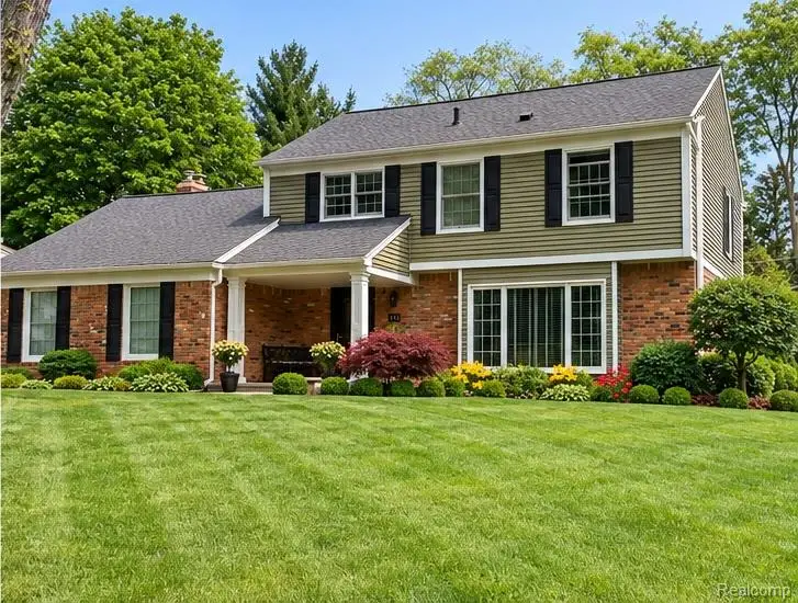 781 N Shady Hollow CIR, Bloomfield, MI 48304 - #2
