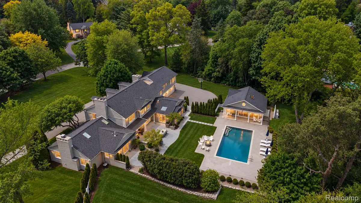 232 Guilford RD, Bloomfield Hills, MI 48304 - #1