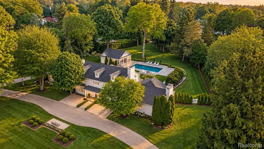 232 Guilford RD, Bloomfield Hills, MI 48304 - #2
