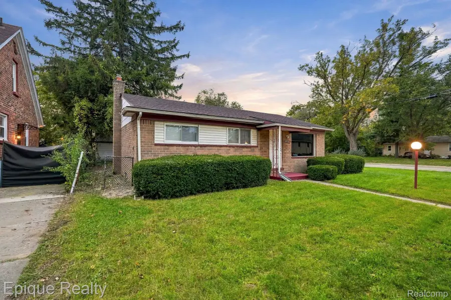 3716 S Spring Hill AVE, Inkster, MI 48141 - #3