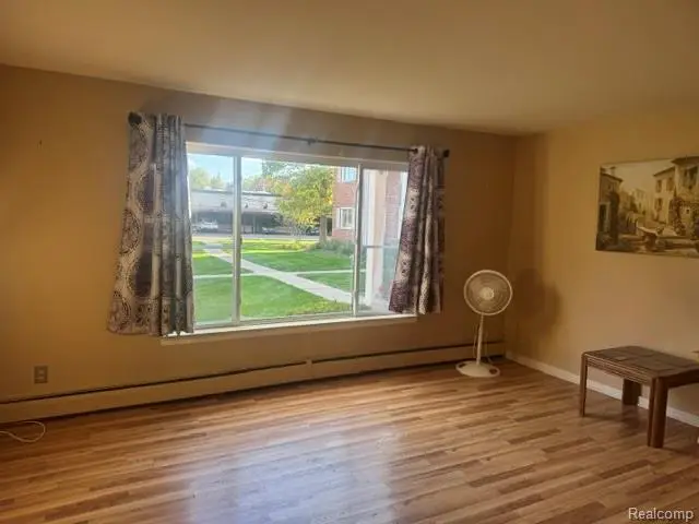 24111 Meridian RD  # 112, Grosse Ile, MI 48138 - #3