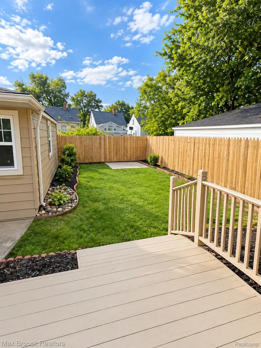 15825 Beech Daly RD, Redford, MI 48239 - #3
