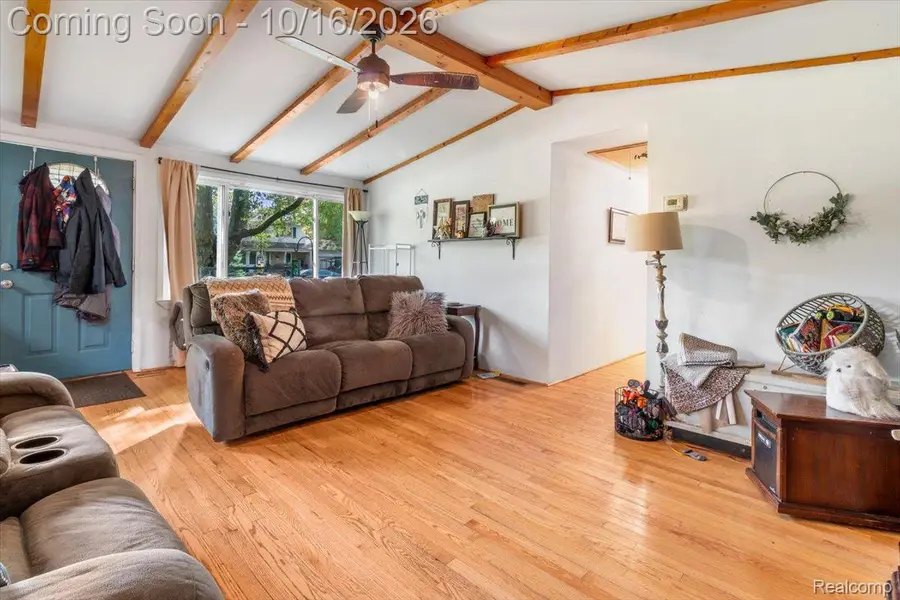 3300 Eastern AVE, Rochester Hills, MI 48307 - #3