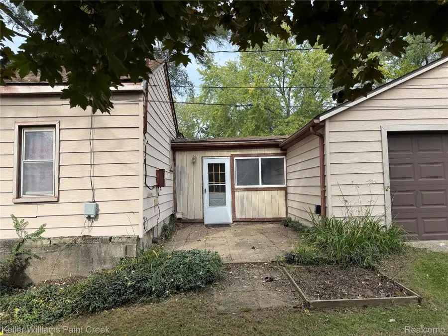 2685 Melvin AVE, Rochester, MI 48307 - #3