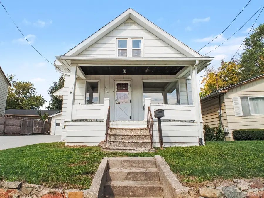 2840 Miller RD, Flint, MI 48503 - #2