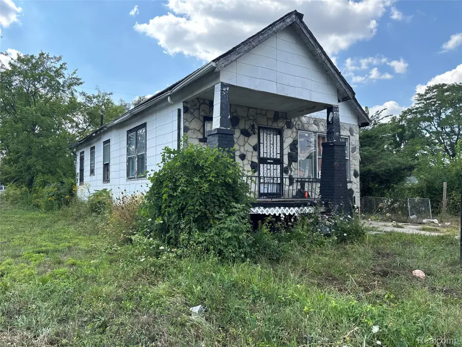 9621 Petoskey AVE, Detroit, MI 48204 - #2