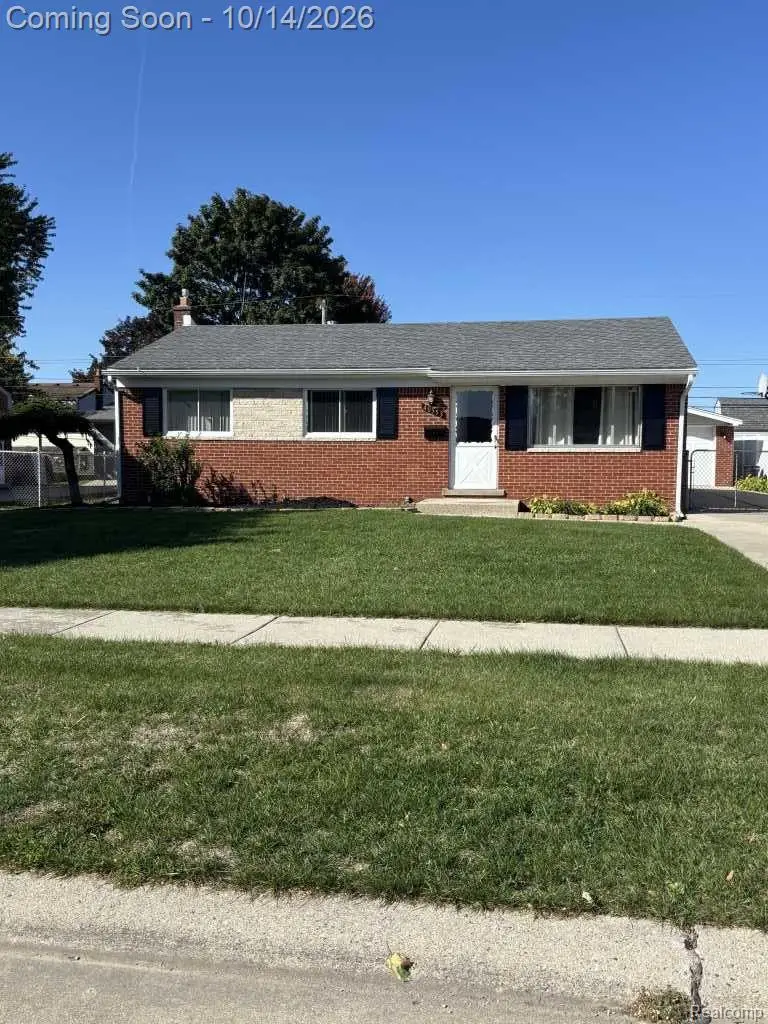 40553 Pickett Ridge RD, Sterling Heights, MI 48313 - #2