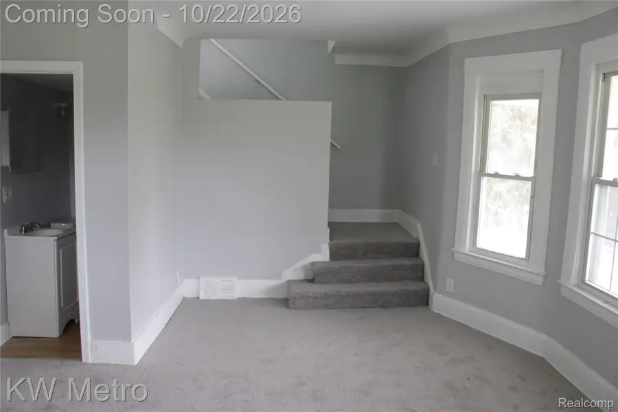 1088 Chalmers ST, Detroit, MI 48215 - #3