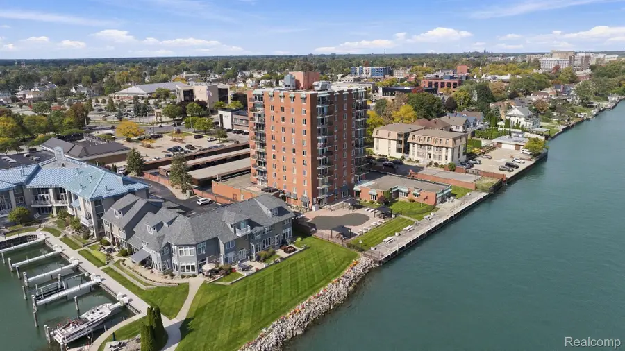 3301 Biddle AVE, Wyandotte, MI 48192 - #3