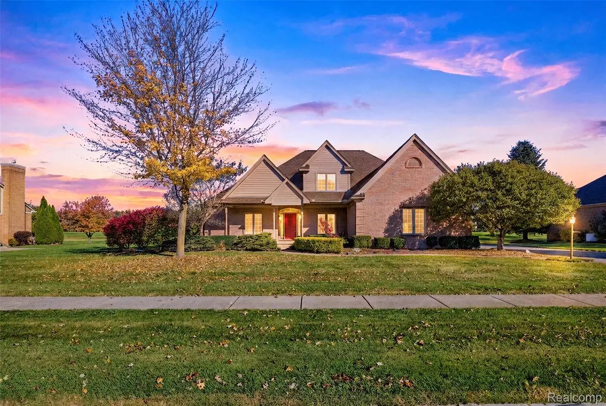 490 Gleneagles, Highland, MI 48357 - #1
