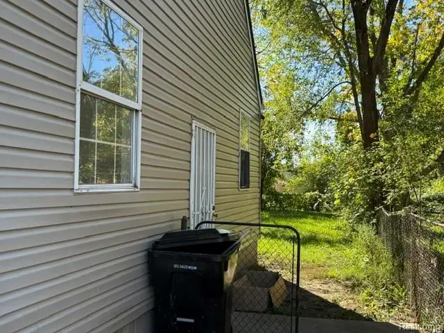 19119 Tireman ST, Detroit, MI 48228 - #2