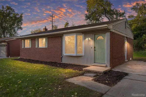 619 Skydale DR, AnnArbor, MI 48105