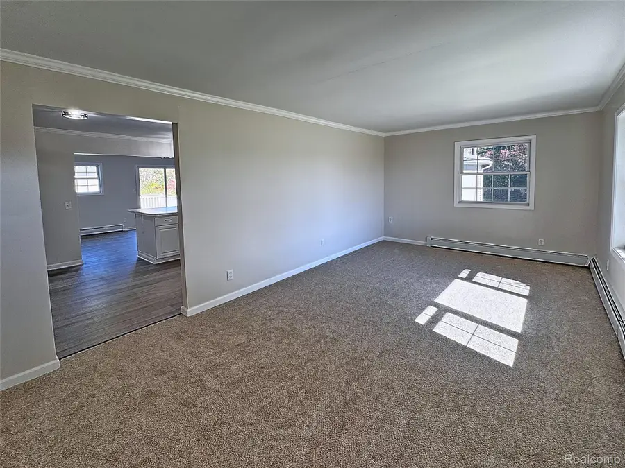4020 W Frances RD, Clio, MI 48420 - #3