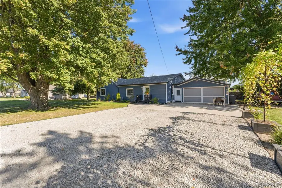 28487 Cotton RD, Chesterfield, MI 48047 - #3