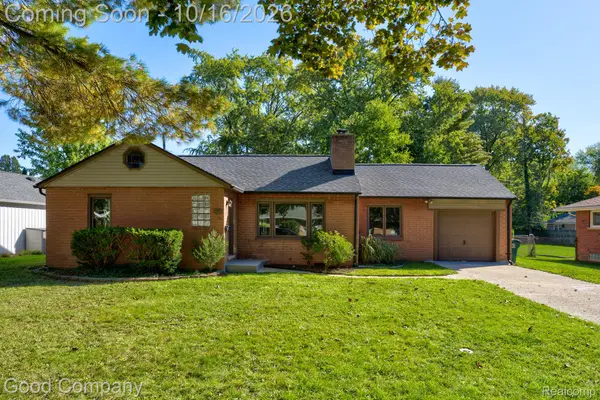 2710 Galpin AVE, RoyalOak, MI 48073