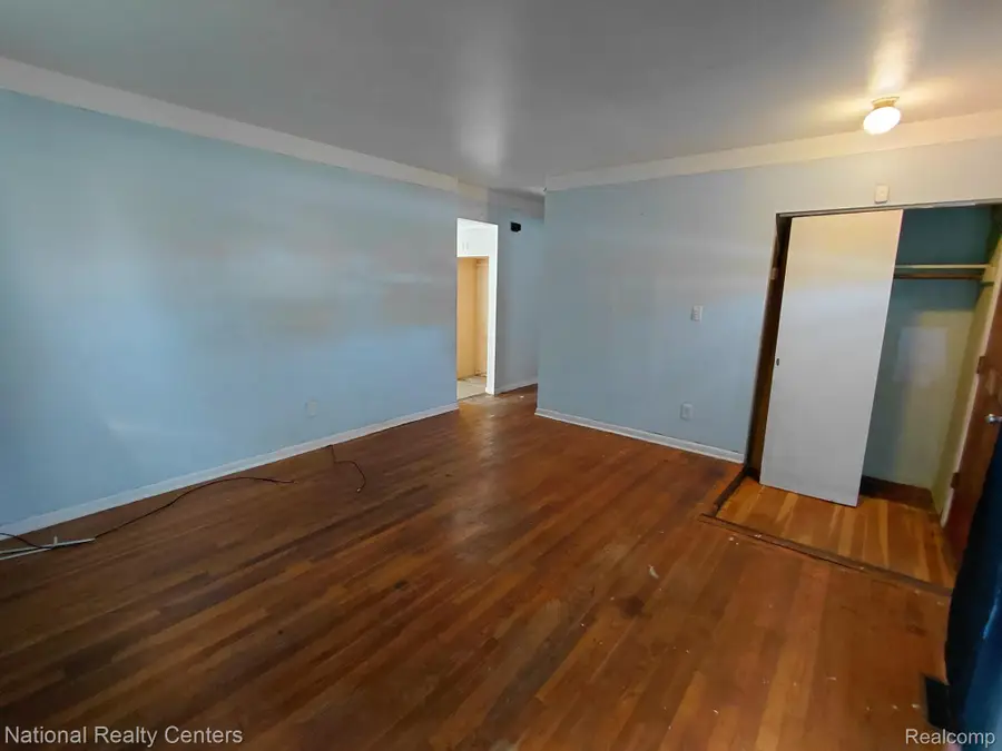 1801 W Hobson AVE, Flint, MI 48504 - #3