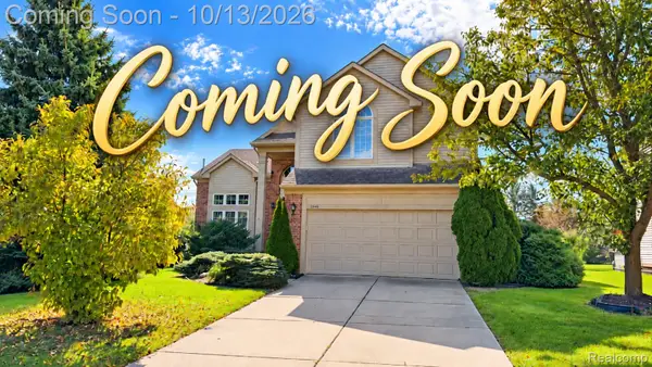 2948 Mystic DR, AnnArbor, MI 48103