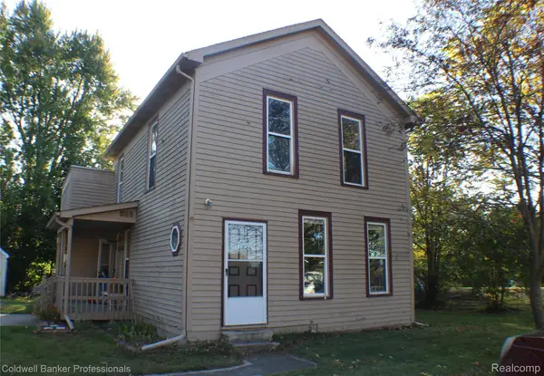4729 1st ST, Columbiaville, MI 48421
