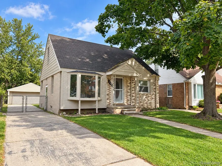 735 Fairwood ST, Inkster, MI 48141 - #2