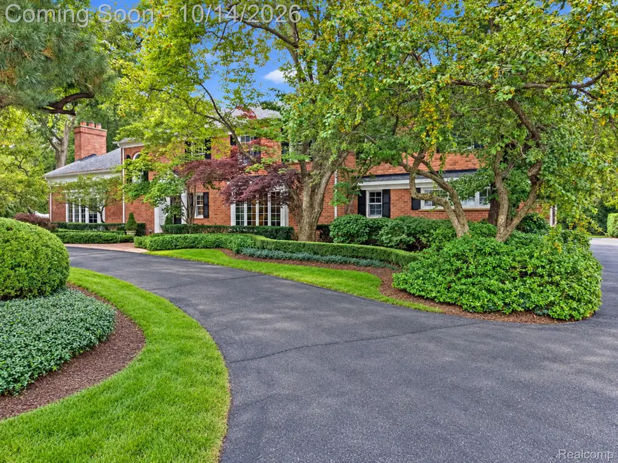 1080 N Cranbrook RD, Bloomfield, MI 48301 - #2