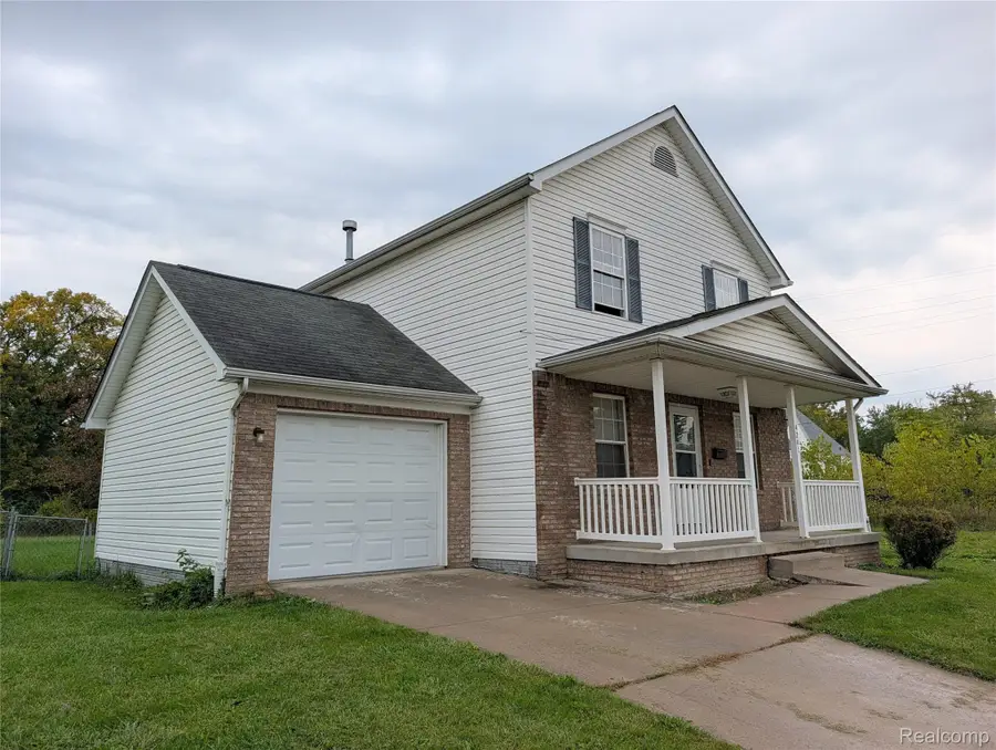 4291 17th ST, Detroit, MI 48208 - #2