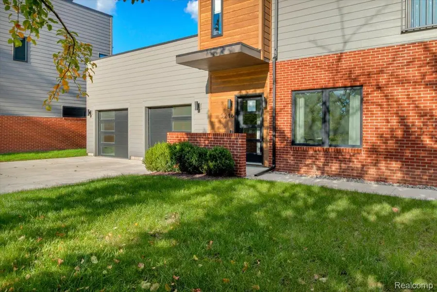 5216 Avery ST  # 9, Detroit, MI 48208 - #2