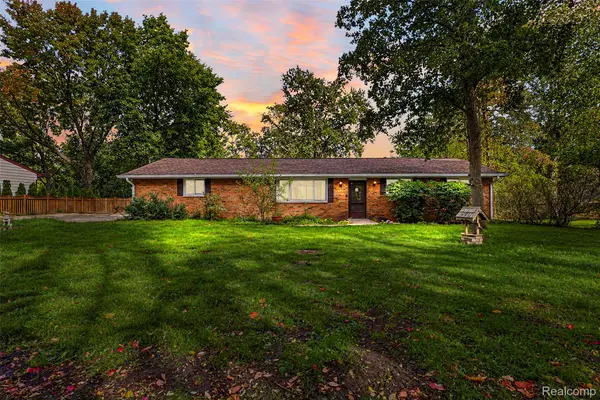 4261 Bankside AVE, WestBloomfield, MI 48323