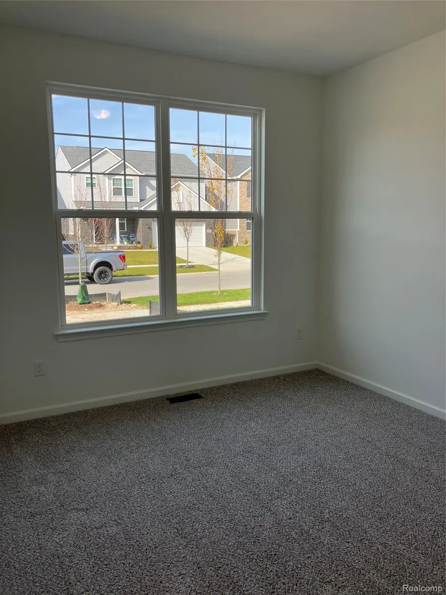 20908 Losino DR, South Lyon, MI 48178 - #2