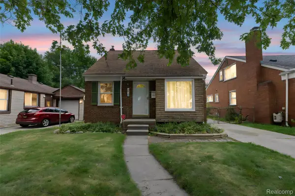 1849 Mayburn ST, Dearborn, MI 48128