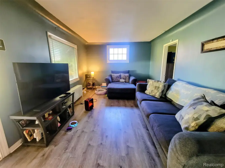17134 Brady, Redford, MI 48240 - #2