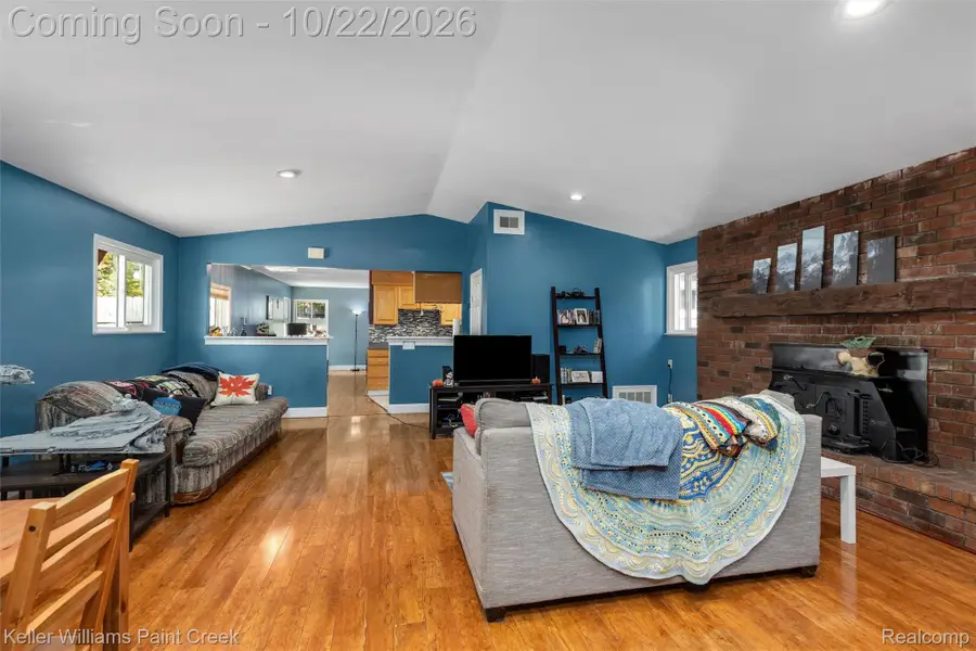 1616 Mollie ST, Ypsilanti, MI 48198 - #3