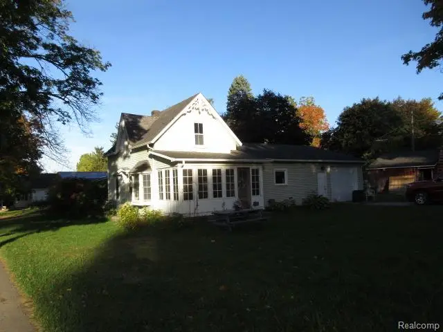 410 W 4th ST, Imlay City, MI 48444 - #3
