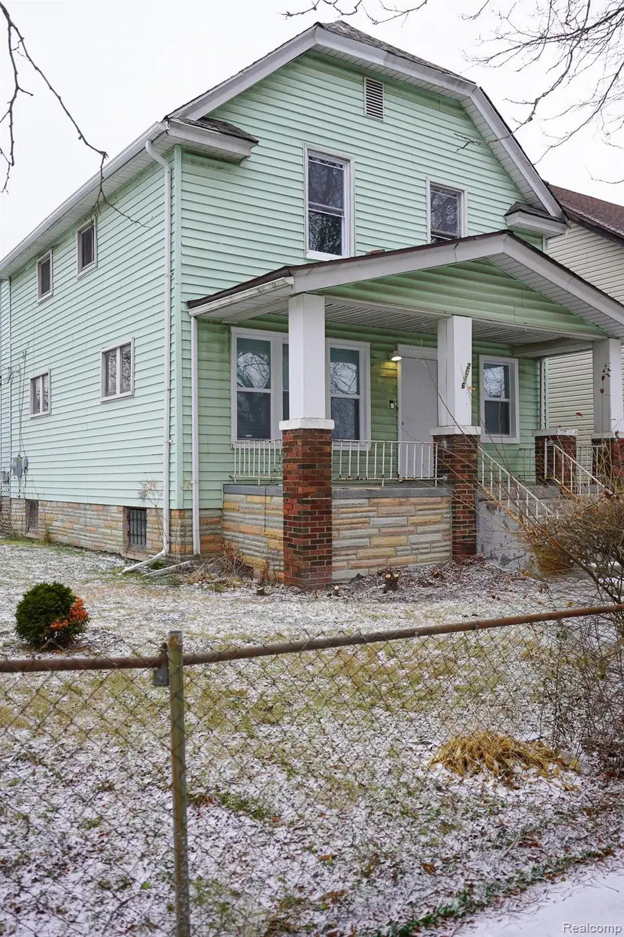 2016 W Grand ST, Detroit, MI 48238 - #3