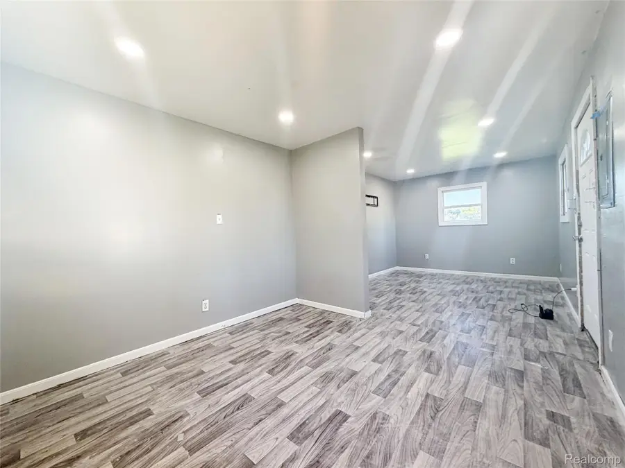 19172 Andover ST, Detroit, MI 48203 - #2