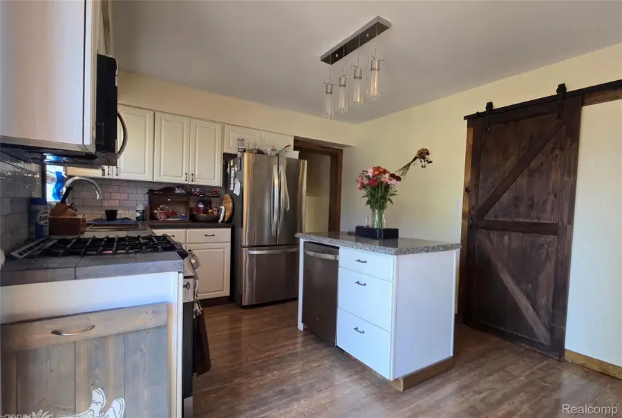 160 S Elba RD, Lapeer, MI 48446 - #3