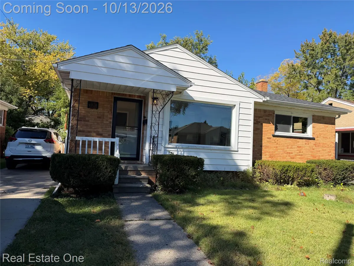 320 Dick AVE, Pontiac, MI 48341 - #1