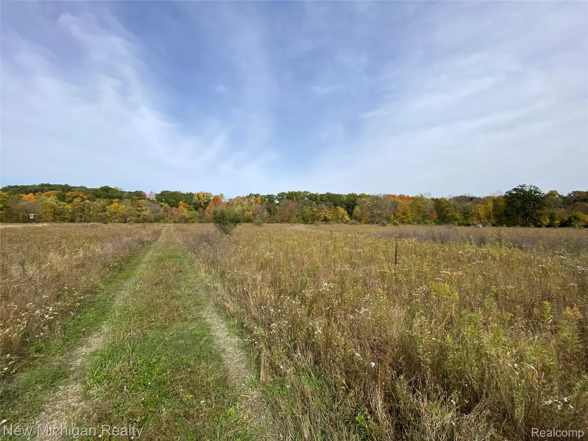 9392 Dodge RD, Montrose, MI 48457 - #1
