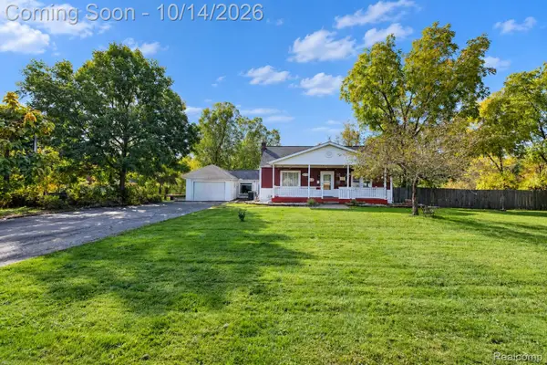 6383 Bristol RD, SwartzCreek, MI 48473