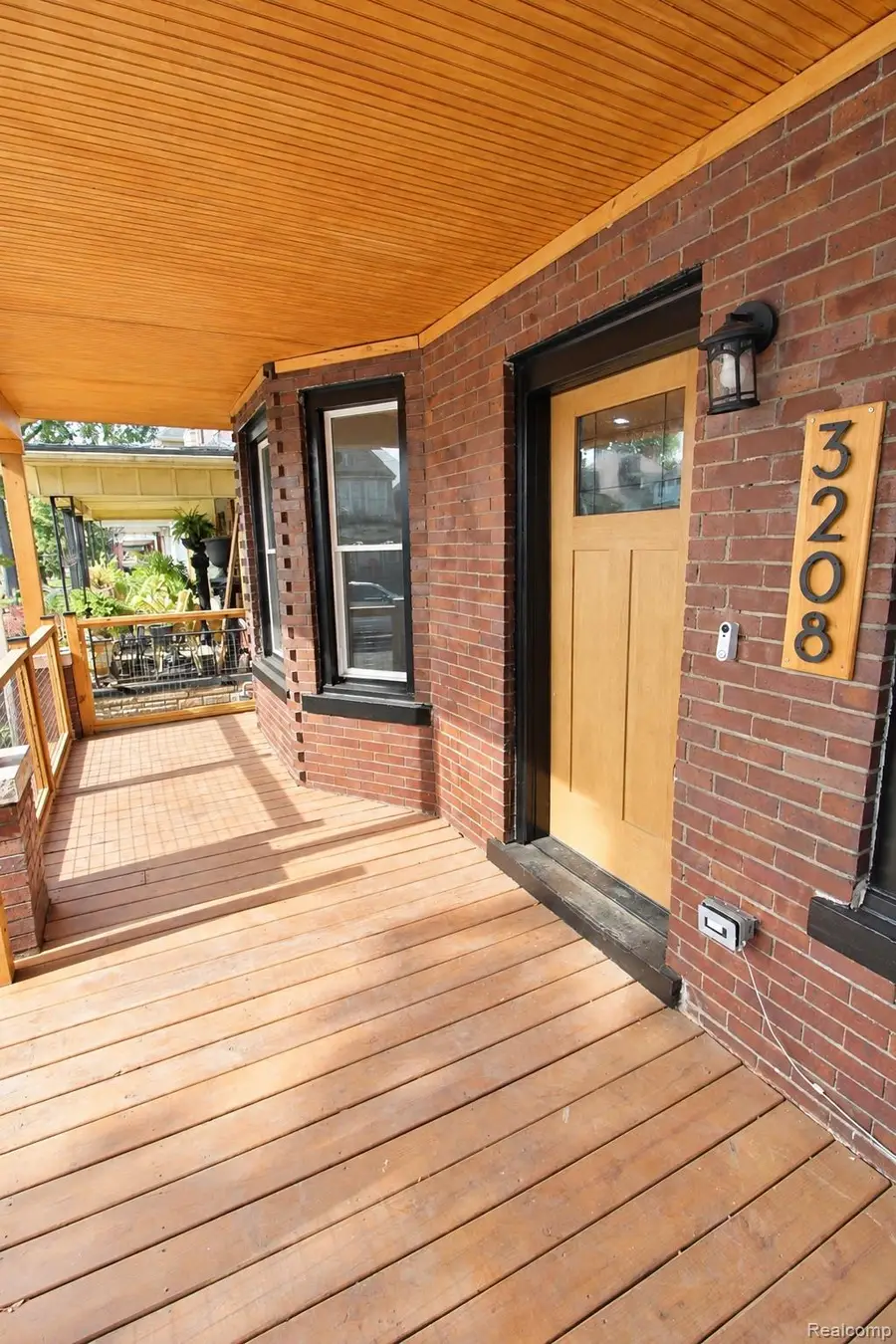 3208 Lothrop ST, Detroit, MI 48206 - #3