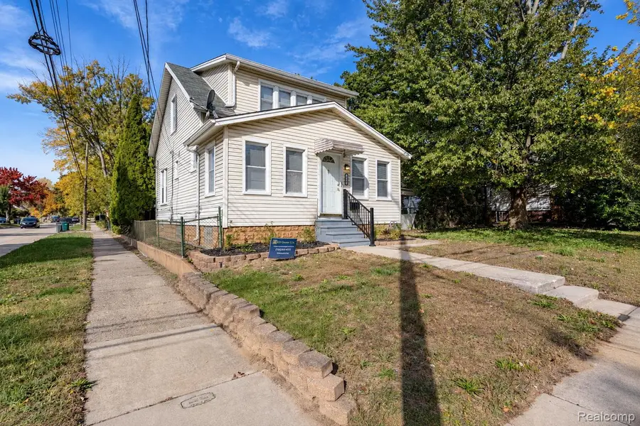 2848 Banner ST, Dearborn, MI 48124 - #2