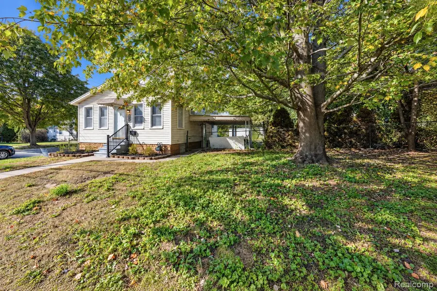 2848 Banner ST, Dearborn, MI 48124 - #3