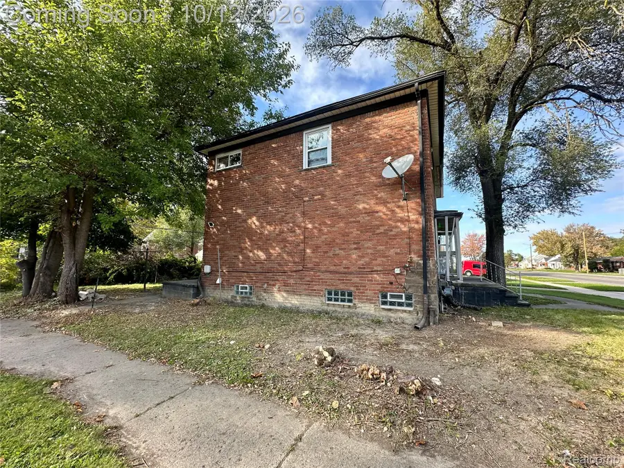 8201-8209 Wyoming AVE, Detroit, MI 48204 - #3