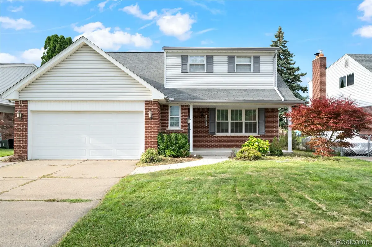 12851 Grand Haven DR, Sterling Heights, MI 48312 - #1