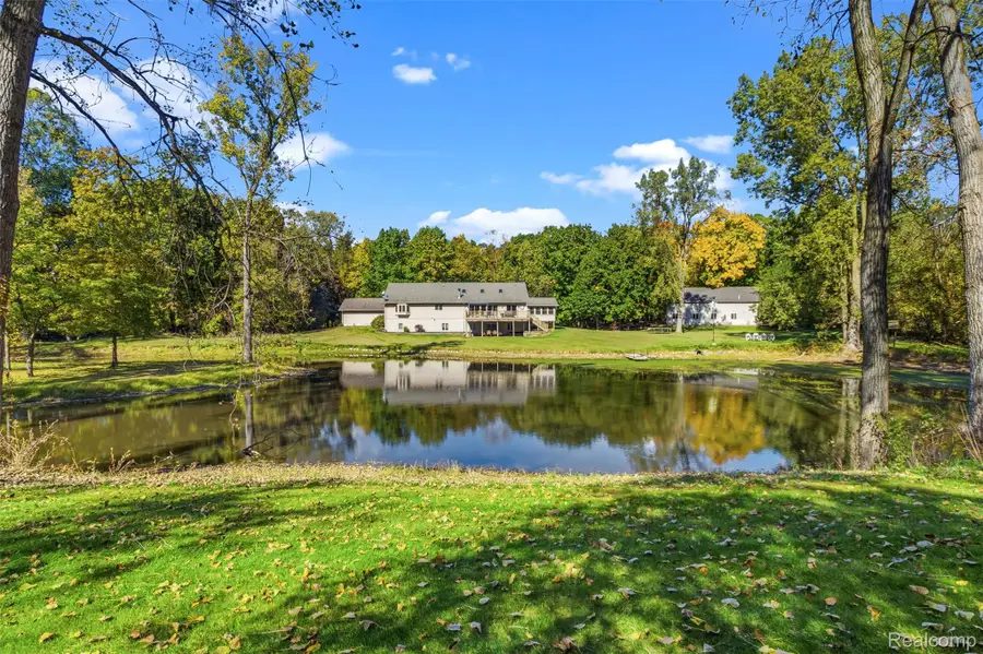 3280 W Sutton RD, Lapeer, MI 48446 - #2