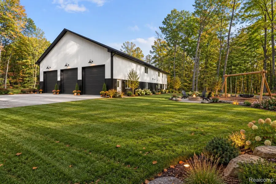 4959 Augusta DR, Dryden, MI 48428 - #3