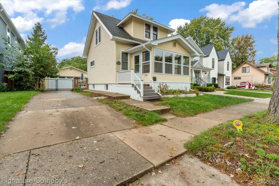 634 S Vermont AVE, Royal Oak, MI 48067 - #3
