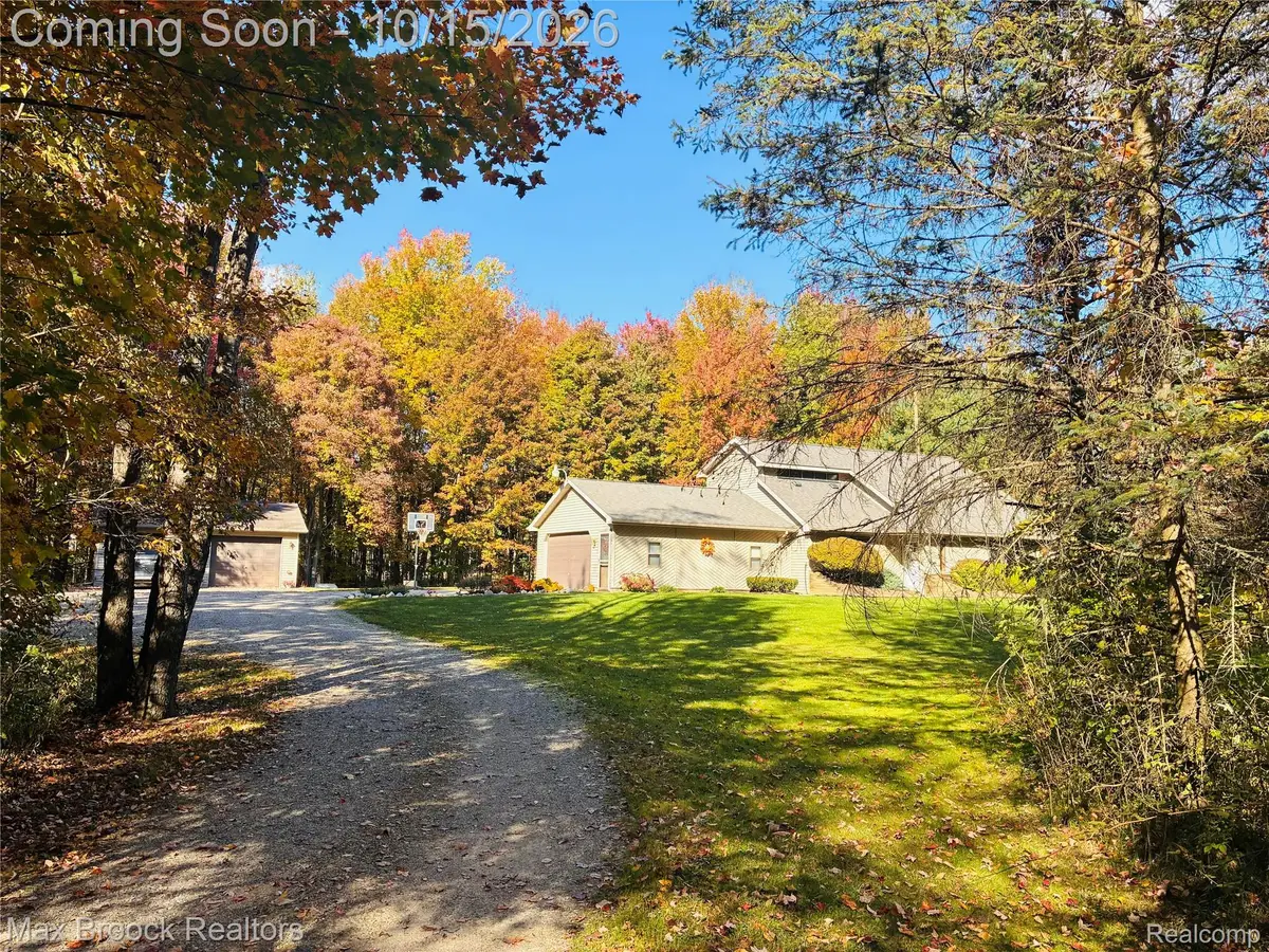 2525 E Deckerville RD, Caro, MI 48723 - #1