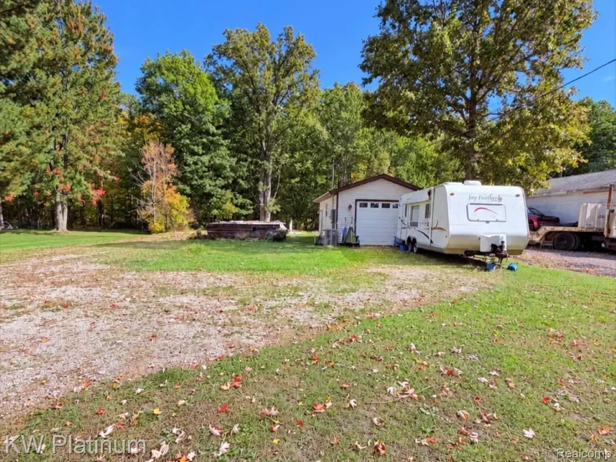 192 Pickford RD, Kimball, MI 48074 - #1
