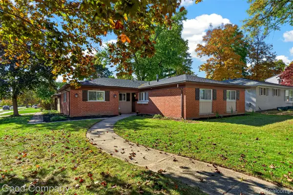 30015 Stockton AVE, FarmingtonHills, MI 48336